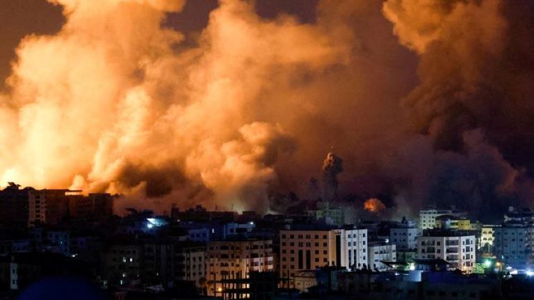 Medio Oriente: Bombardeos nocturnos israelíes provocaron mas de 700 muertes en Gaza