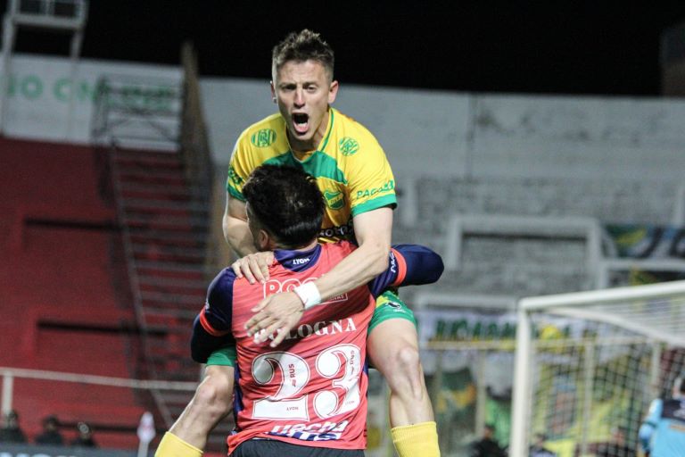 Fútbol: Defensa y Justicia le ganó a Chaco For Ever en los penales y jugará las semifinales ante San Lorenzo