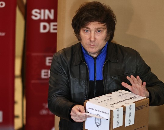 Votó Milei:”Que la gente vaya a votar, que no dejen que otros decidan por ellos”