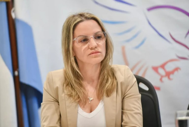 Otra marcha atrás en los nombramientos de Gabinete, Carolina Píparo no será la titular de Anses