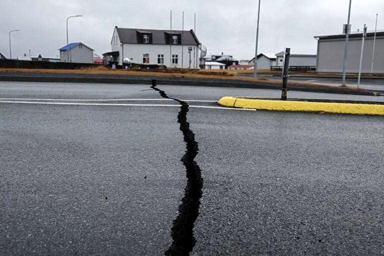 Islandia: Zozobra en la población por una inminente erupción de un volcán