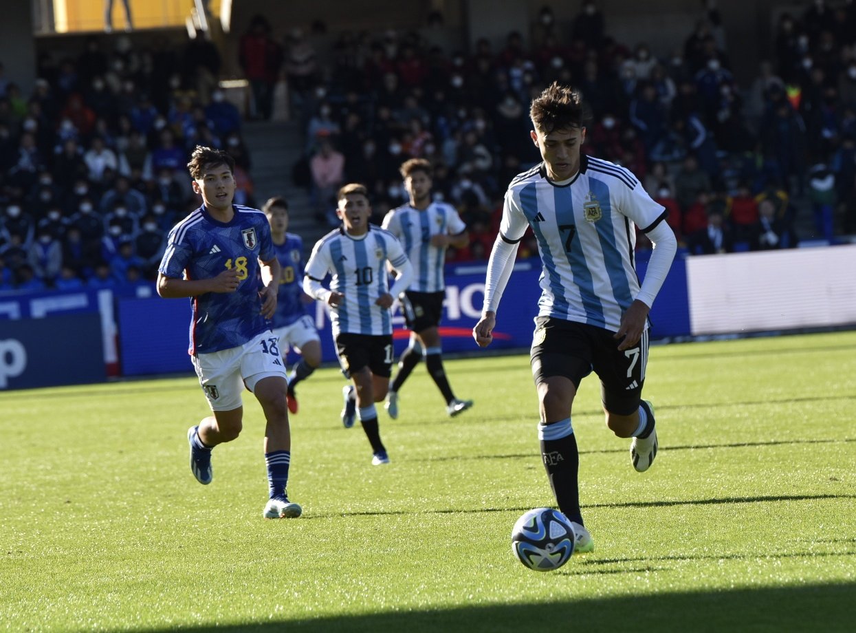 Fútbol: La Selección Argentina Sub23 cayó 5-2 frente a Japón