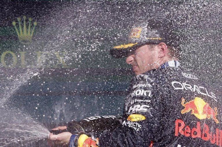 Automovilismo: Verstappen se impuso en el Gran Premio de Brasil y no para de romper récords en la Fórmula 1