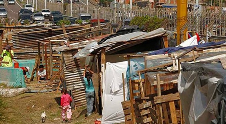 Una familia necesita más de $345 mil de ingresos mensuales para no ser pobre en la Argentina