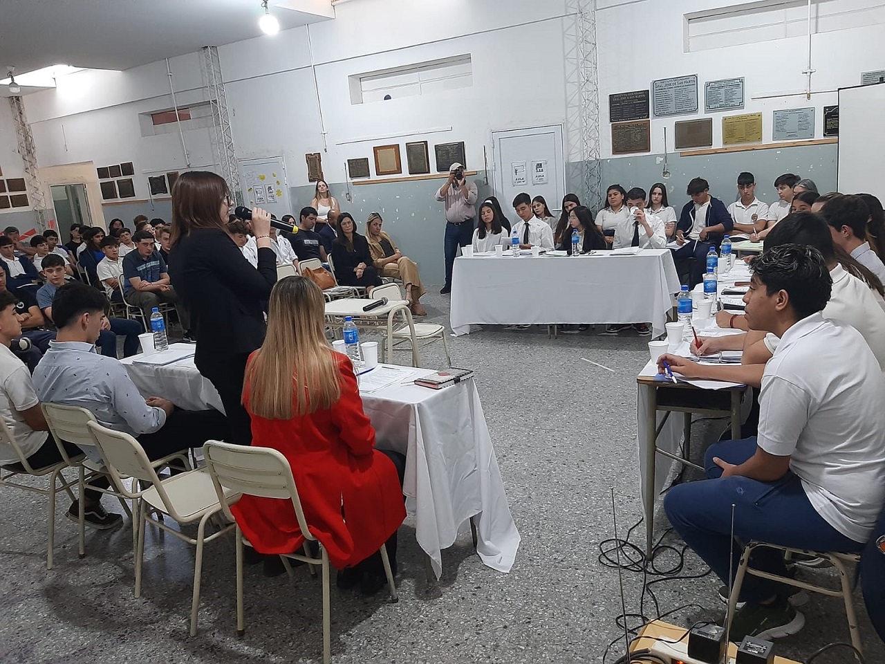 Un simulacro de juicio en Riglos con una participación excelente de los estudiantes