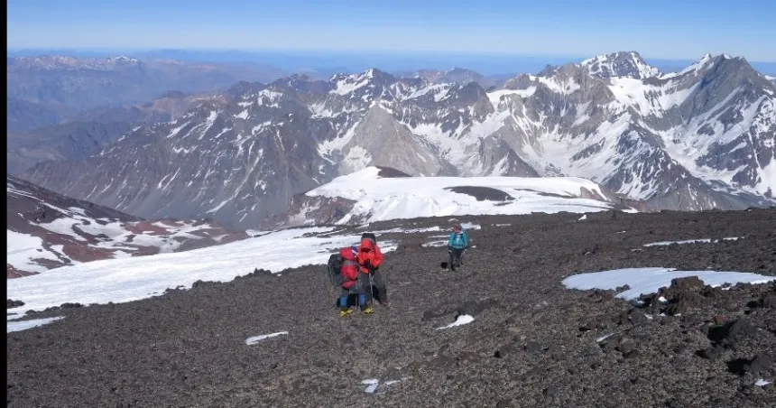 Están extraviados en la Cordillera de los Andes, dos pampeanos y un guía mendocino