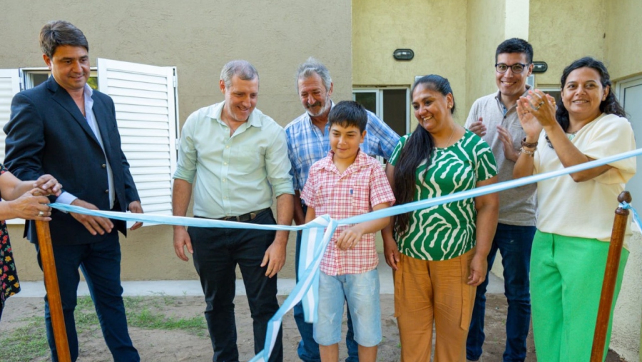 Plan “Mi Casa 1”: Ocho familias recibieron sus viviendas en Anchorena