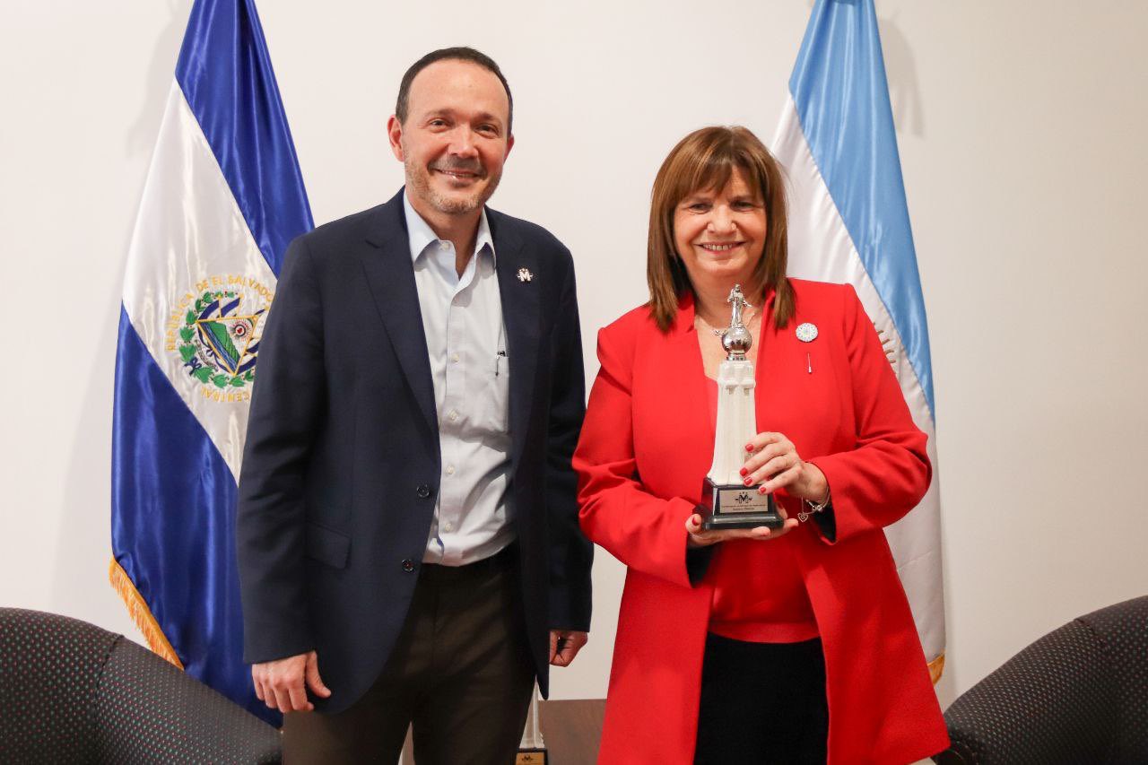 Bullrich recibió al Ministro de Justicia y Seguridad Pública de Bukele