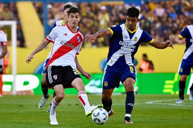 Fútbol: River y Rosario Central se enfrentan por un lugar en la final