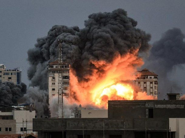 Israel volvió a bombardear Gaza a pesar de las presiones para retomar la tregua