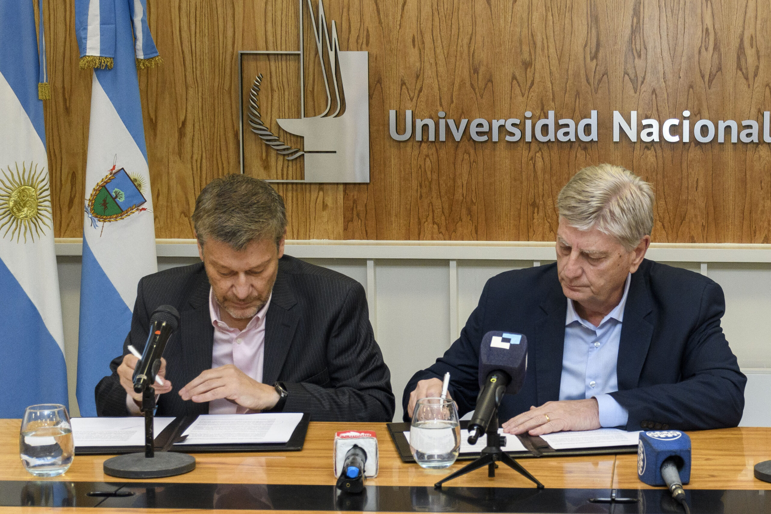 Facultad de Medicina: Ziliotto firmó la cesión de un terreno para su construcción