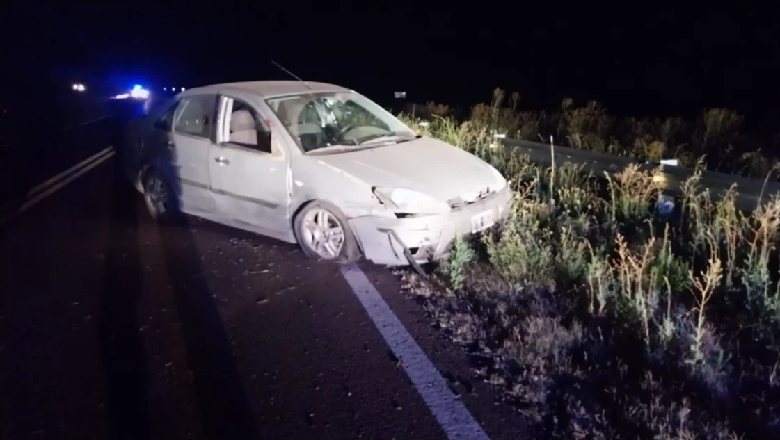 Un hombre en estado de ebriedad chocó en la ruta 5