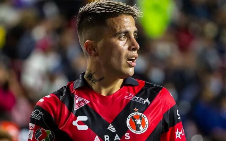 Fútbol: Se hizo la revisación médica, San Lorenzo lo esperaba para firmar contrato y se fue a Brasil