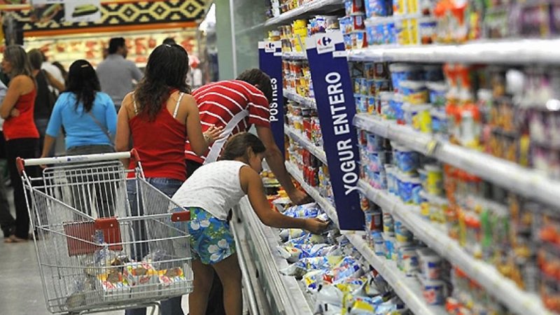 Según INDEC, la inflación de diciembre de 2023 fue de 25,5% y la anual llegó al 211,4%