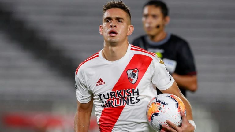 Fútbol: Santos Borré eligió al Inter de Porto Alegre y dejó a River sin esperanzas por su regreso