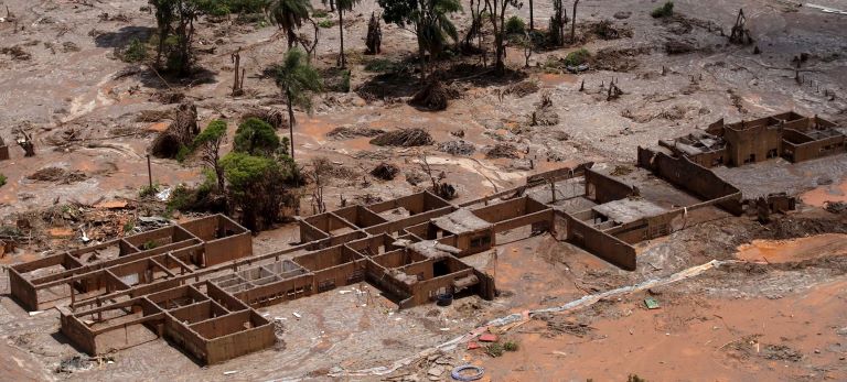 Brasil: La Justicia condenó a tres mineras a pagar 9.700 millones de dólares por rotura de una presa