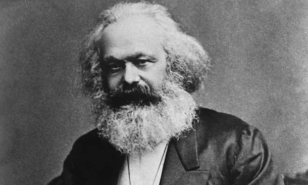 Inglaterra: La parcela contigua a la tumba de Karl Marx cuesta 32 mil dólares