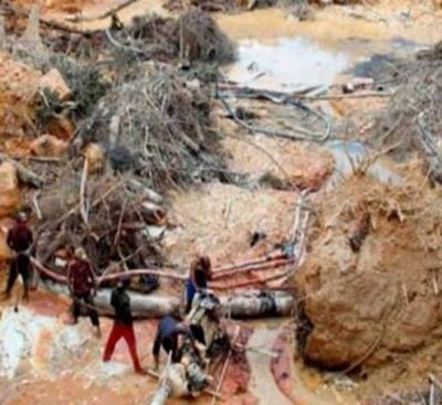 Venezuela: Cerca de 20 personas murieron por derrumbe en mina ilegal de oro