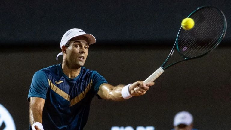 Tenis: Díaz Acosta sigue imparable, bajó a otro ex top 5 y habrá choque de argentinos en Río de Janeiro