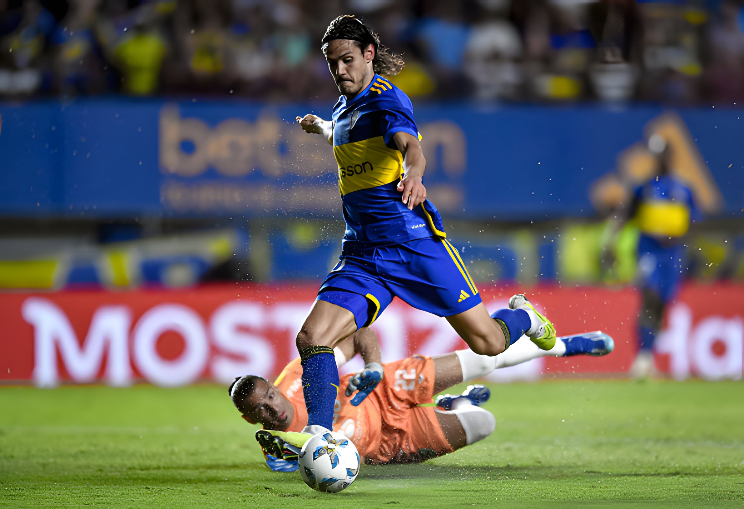 Fútbol: Con un Cavani errático, Boca empató con Sarmiento en el Nuevo Gasómetro