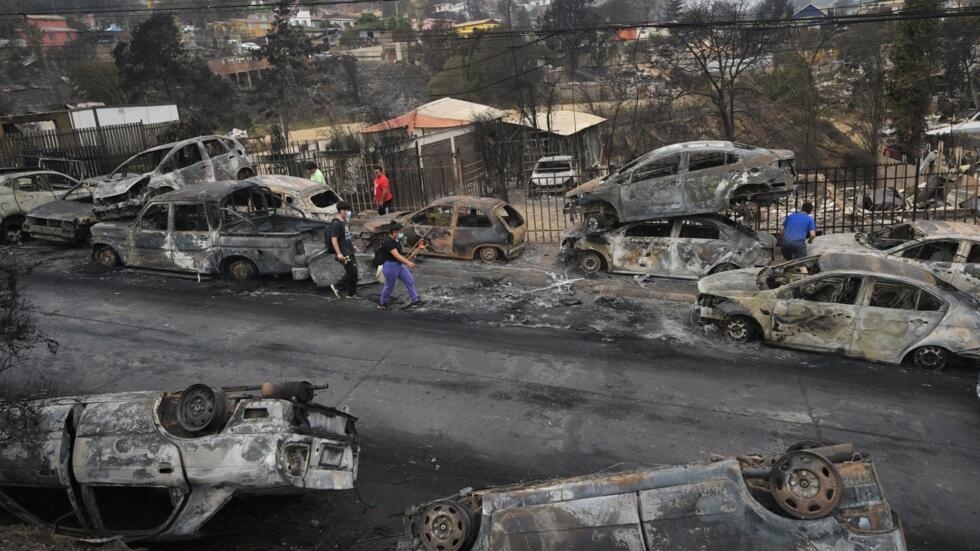 Chile: Asciende a 112 el número de muertos por los incendios forestales