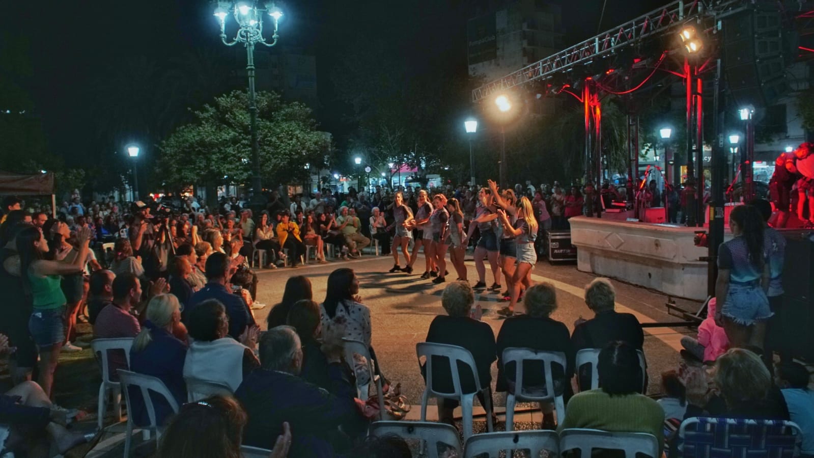 Santa Rosa: comienza el ciclo “Música en la Plaza”