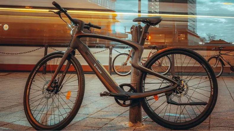  La innovadora bicicleta inteligente que asombra por sus funciones con inteligencia artificial