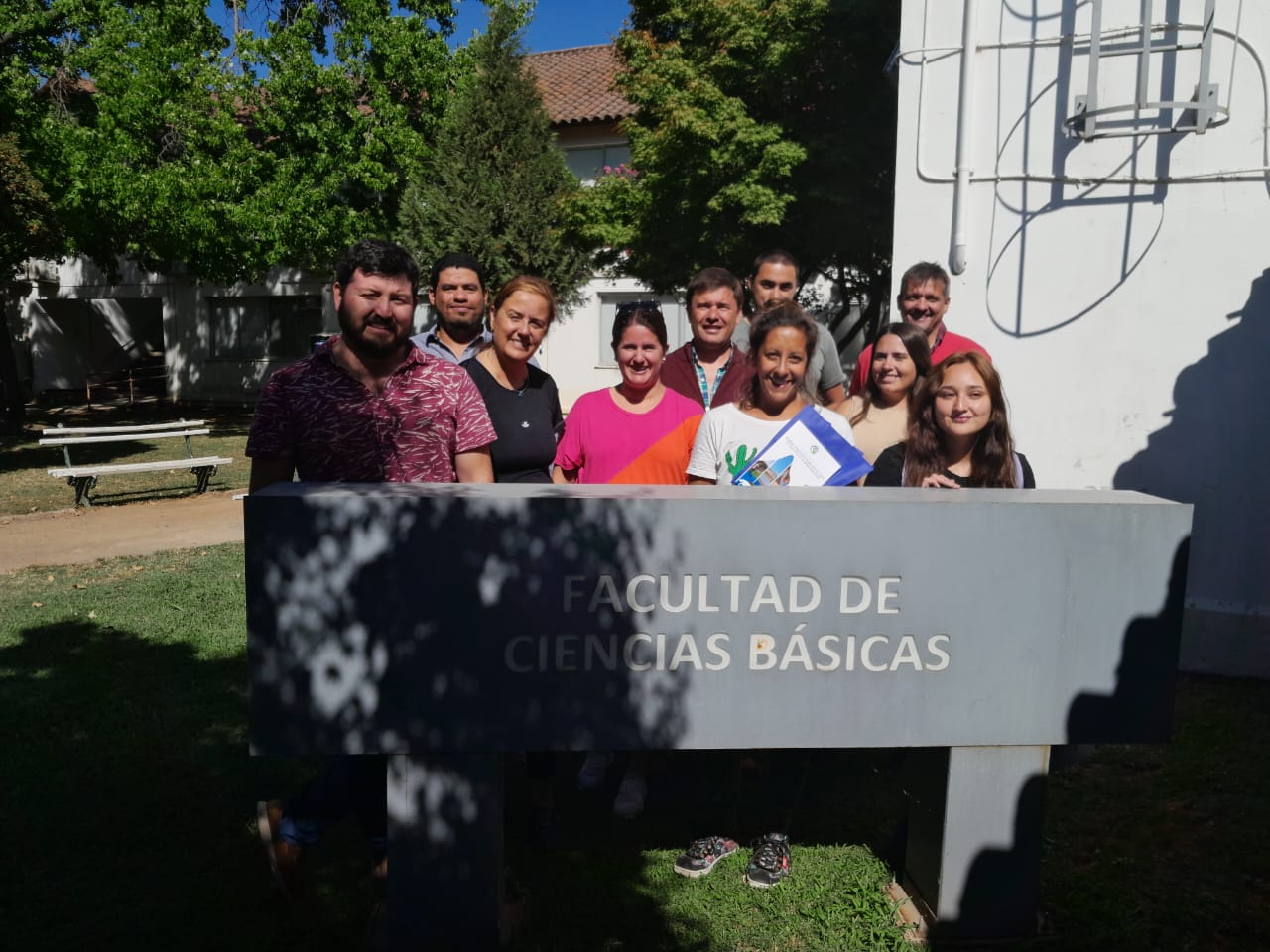 Docentes y estudiantes de la UNLPam en un trabajo interdisciplinar sobre el cambio climático con Chile