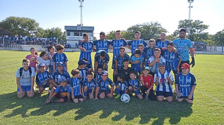 Fútbol – Liga Pampeana: Alvear FBC goleó y se mantiene en lo más alto