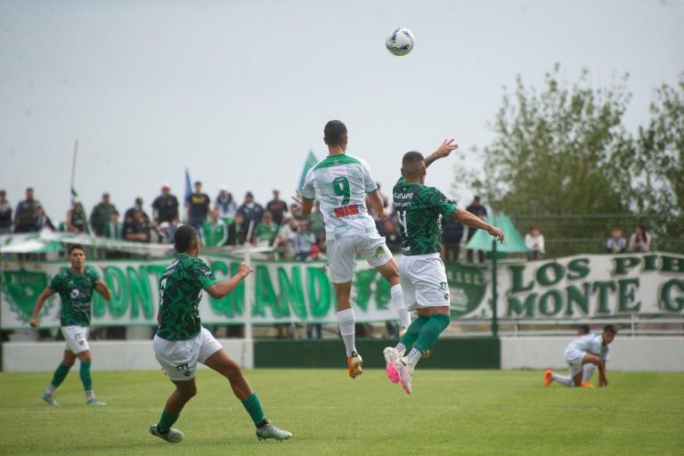 Fútbol: Ferro de Pico obtuvo un gran triunfo en su visita a Camioneros por el Federal “A”