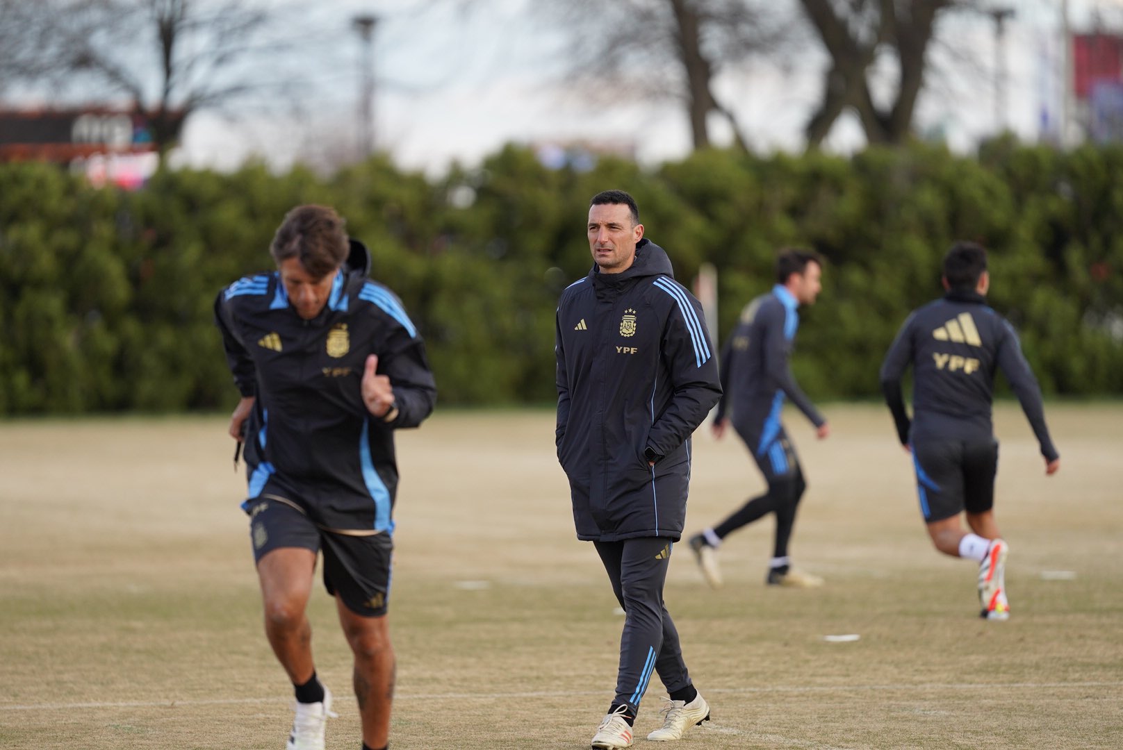 Fútbol: Argentina enfrenta a El Salvador en su primer amistoso de fecha FIFA