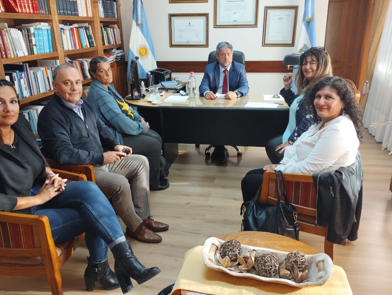 El STJ recibió a representantes de Estrellas Amarillas