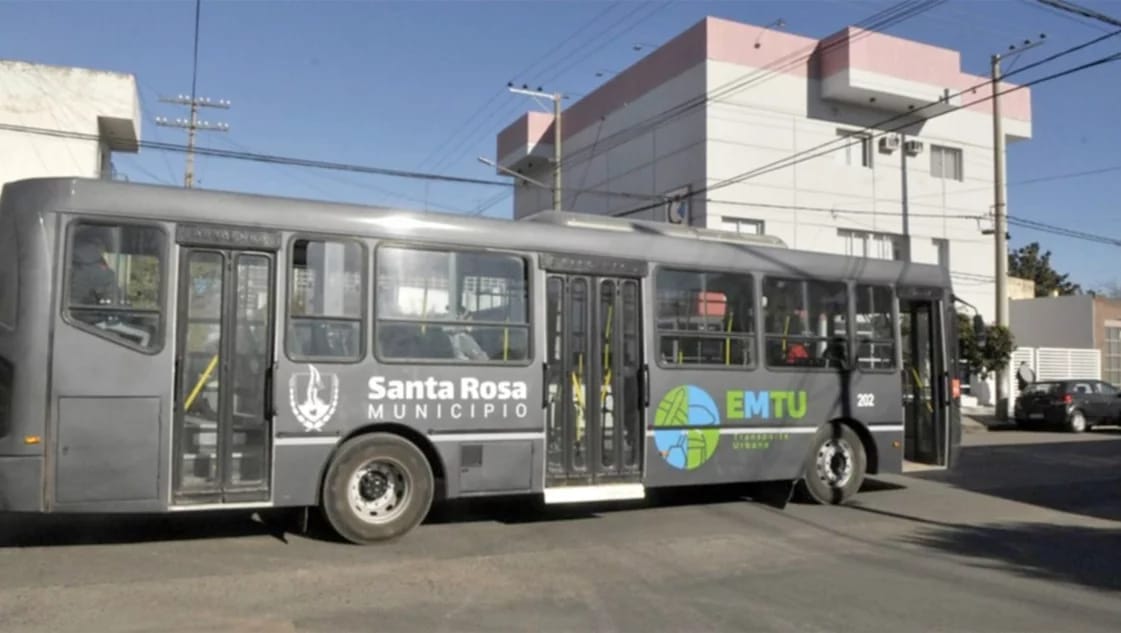 Santa Rosa: Ya rige el aumento del boleto del transporte urbano