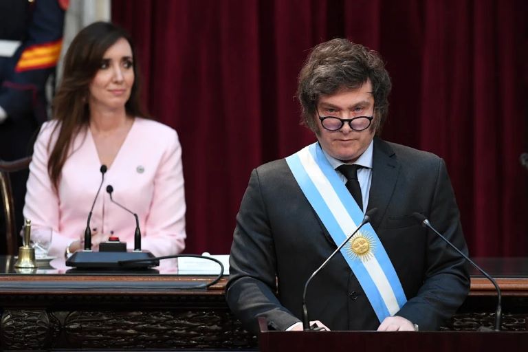 Villarruel se diferenció de Milei y validó un aumento para el Senado