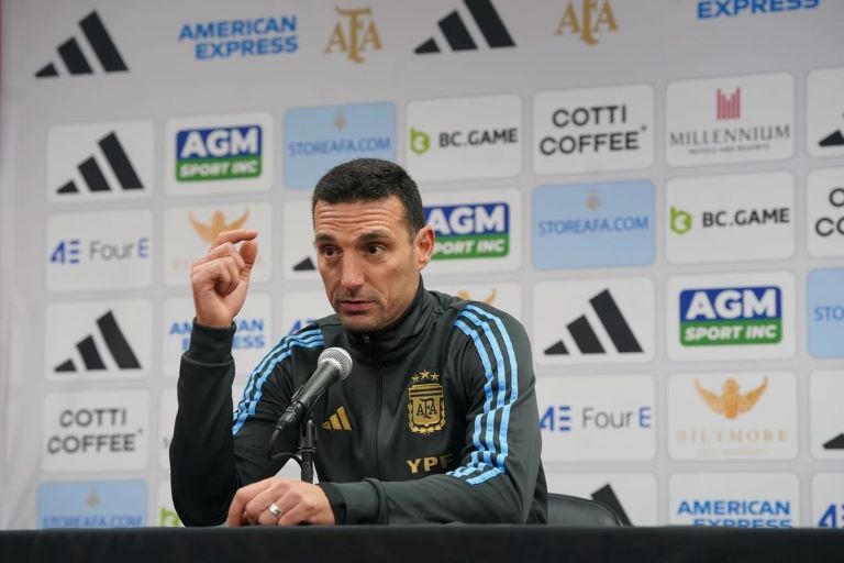 Fútbol: Scaloni confirmó a Messi y Di María para la Copa América y dijo que “el resto pico y pala”