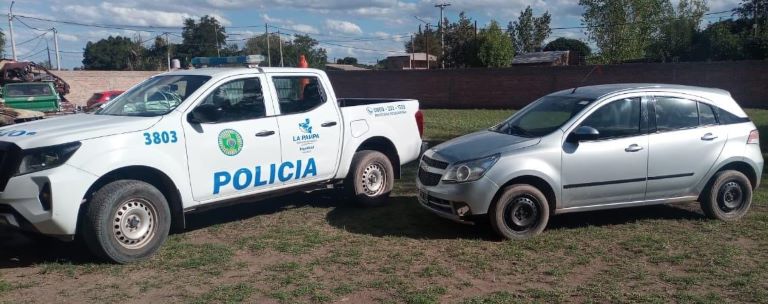 Santa Isabel: La Policía evitó la venta de un auto robado en Buenos Aires hace unos años