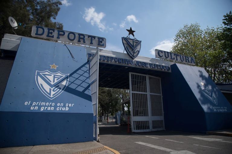 Tucumán: Cuatro jugadores de Vélez fueron denunciados por abuso sexual