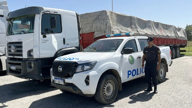 Realicó: Un camión cargado fue abandonado en una estación de servicios