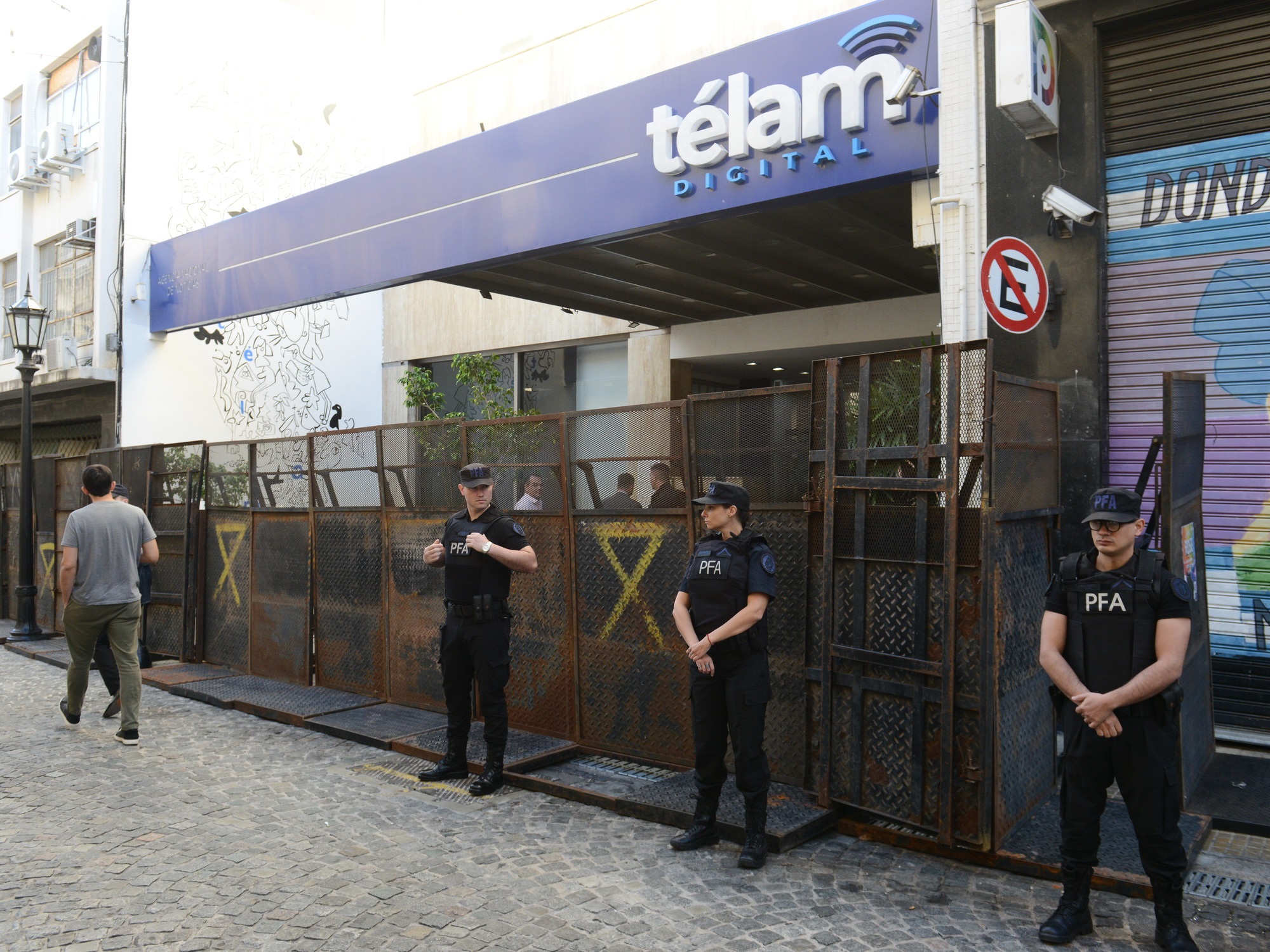 Télam: Extendieron la licencia por una semana y abrieron el retiro voluntario para 700 trabajadores