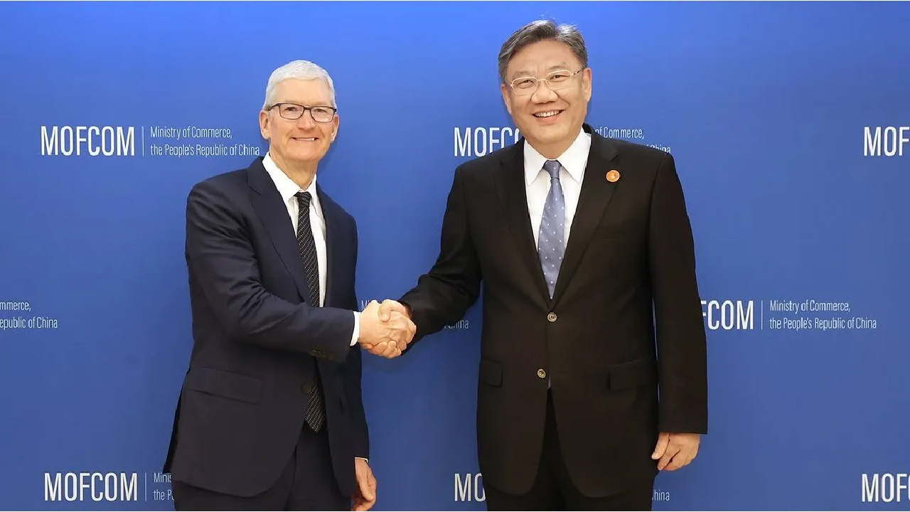 China cortejó al CEO de Apple y otros ejecutivos globales en una cumbre en Pekín