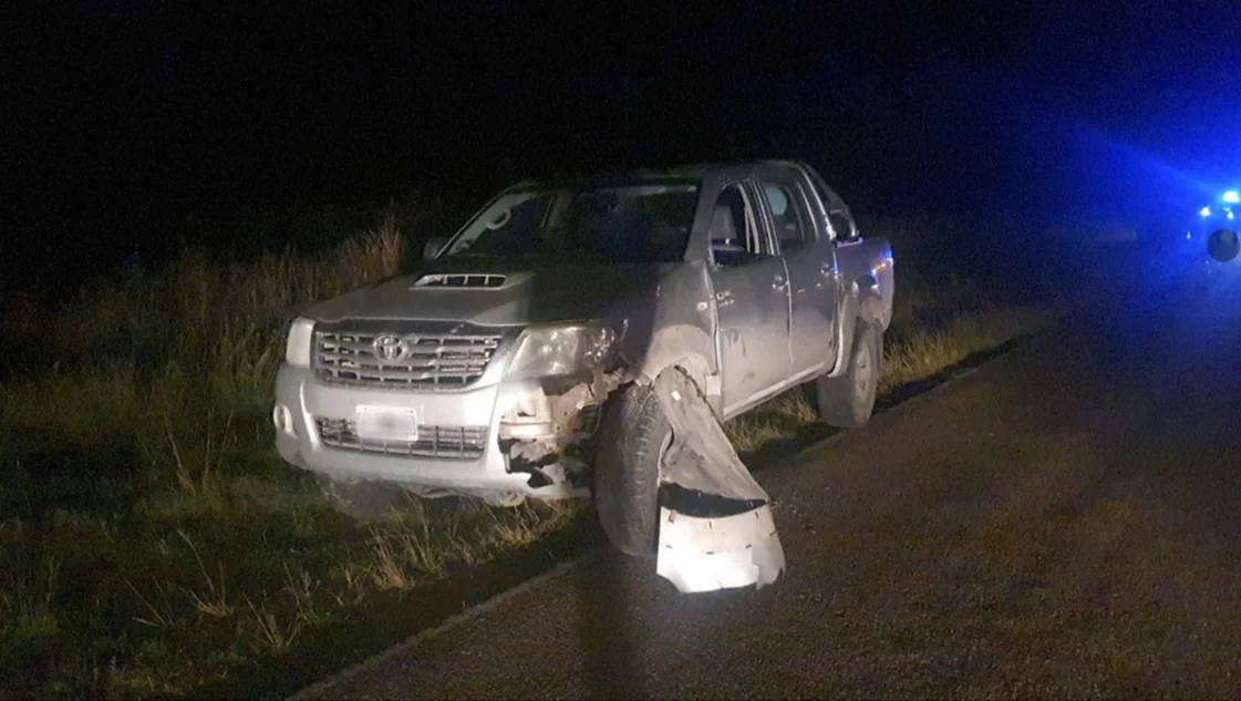 Un hombre gravemente herido luego de ser atropellado por una camioneta en la ruta Nº102