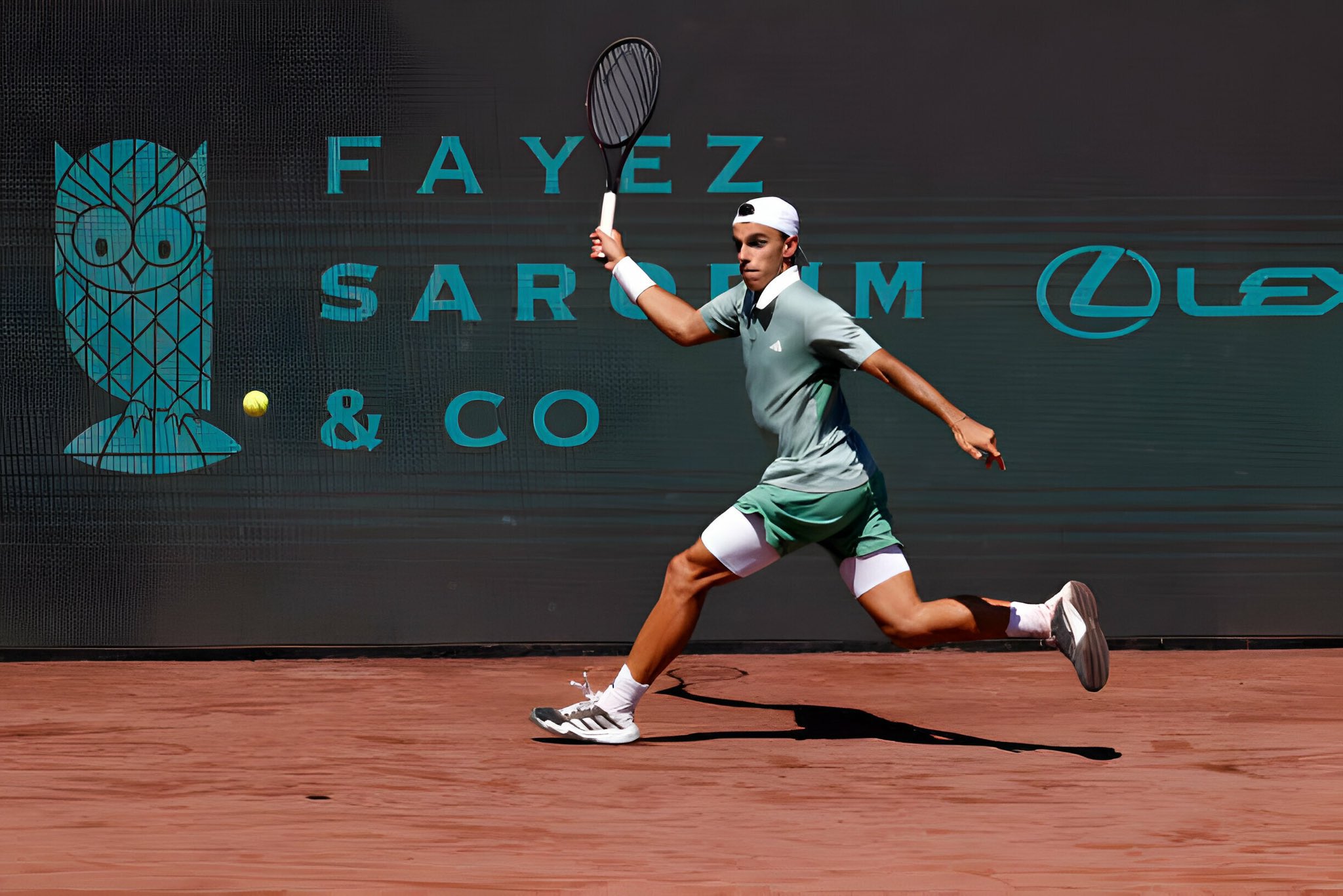 Tenis: Cerúndolo avanzó de ronda en el Masters 1000 de Montecarlo