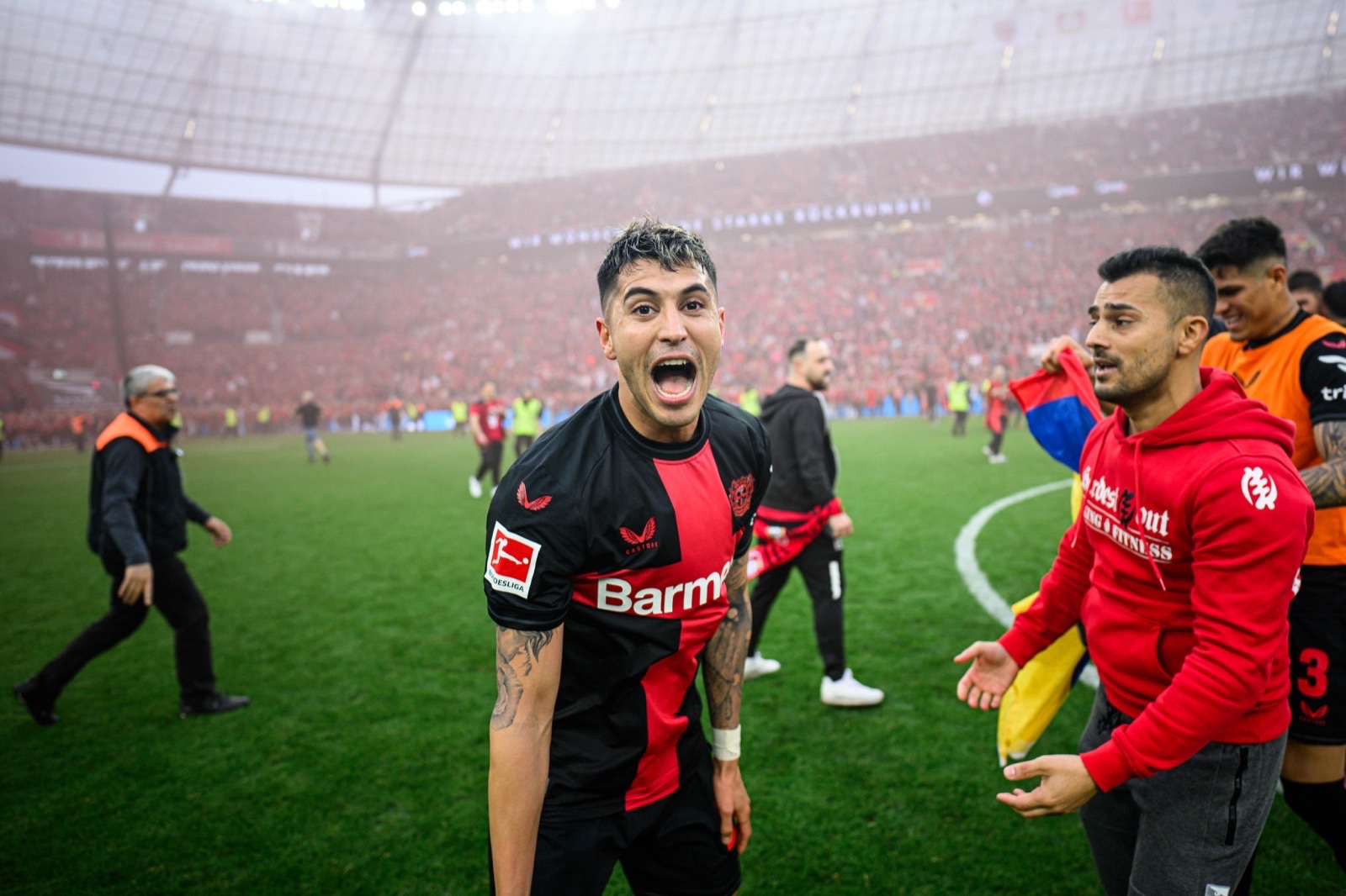 Fútbol: Bayer Leverkusen se consagró campeón de la Bundesliga por primera vez en su historia