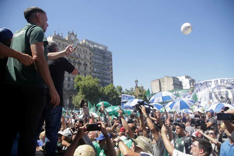 El Gobierno salió al cruce de la CGT y hablan de “sindicalistas con síndrome de abstinencia”