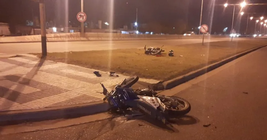 Santa Rosa: Dos motociclistas chocaron en la esquina de Circunvalación y Liberato Rosas
