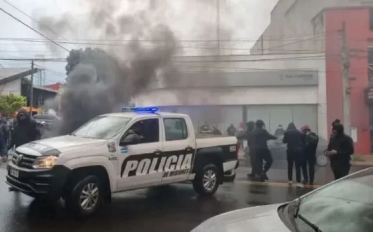 Misiones: La Policía negó un “acuartelamiento” y pide aumento mayor al 100% en sueldos