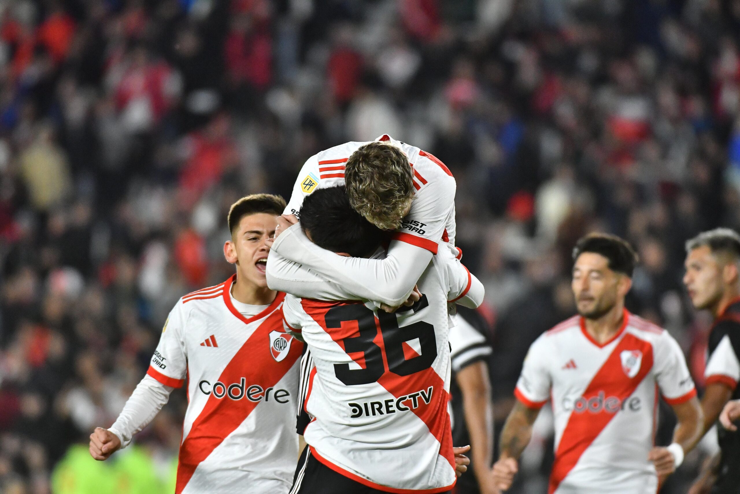 Fútbol: River fue más y goleó a Central Córdoba en el Monumental