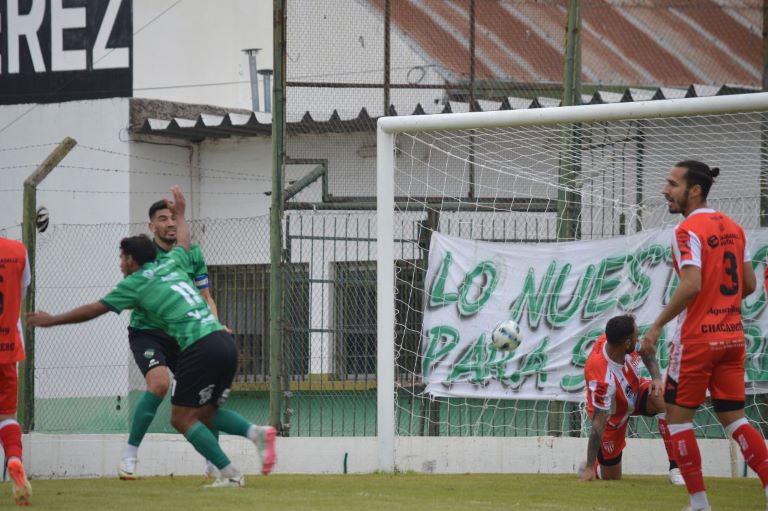 Fútbol: Ferro de Pico venció a San Martín de Mendoza y se sacó de encima la mochila de no poder ganar en el Coloso por el Federal “A”