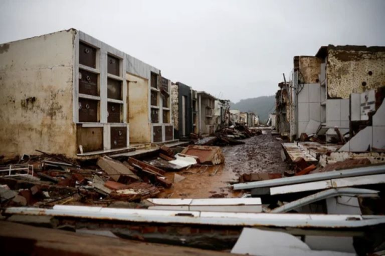 Brasil: Los muertos por las lluvias en el sur del país ascienden a 144 y el gobierno anuncia gastos de emergencia
