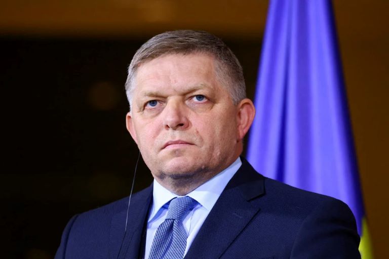 Eslovaquia: El primer ministro fue operado y se encuentra “muy grave”
